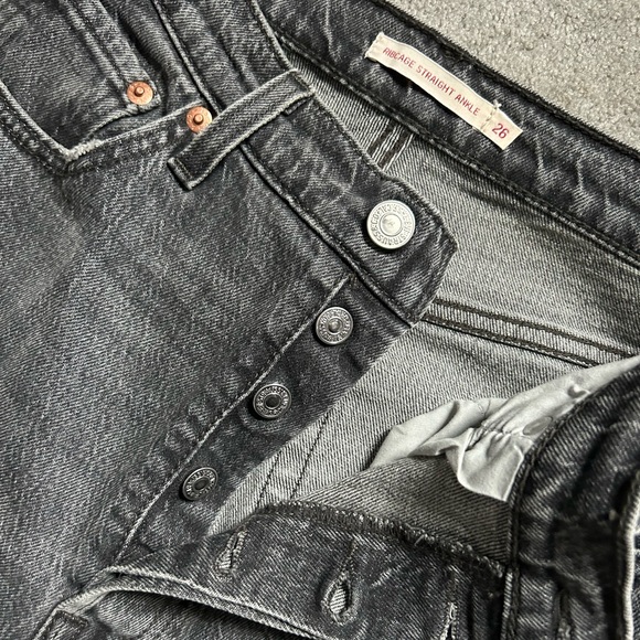Levi’s Ribcage Jeans - Picture 4 of 5